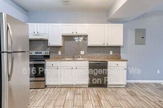 6901 Jackson Ave in Kansas City, MO - Building Photo - Building Photo