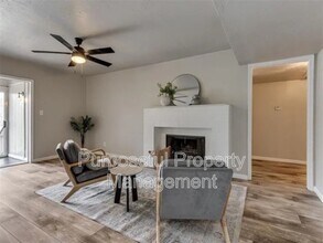 1725 E Lindsey St in Norman, OK - Building Photo - Building Photo