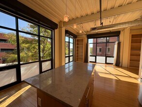 1360 Walnut St in Boulder, CO - Building Photo - Building Photo