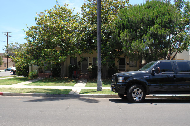 901-905 F Ave in Coronado, CA - Building Photo - Building Photo