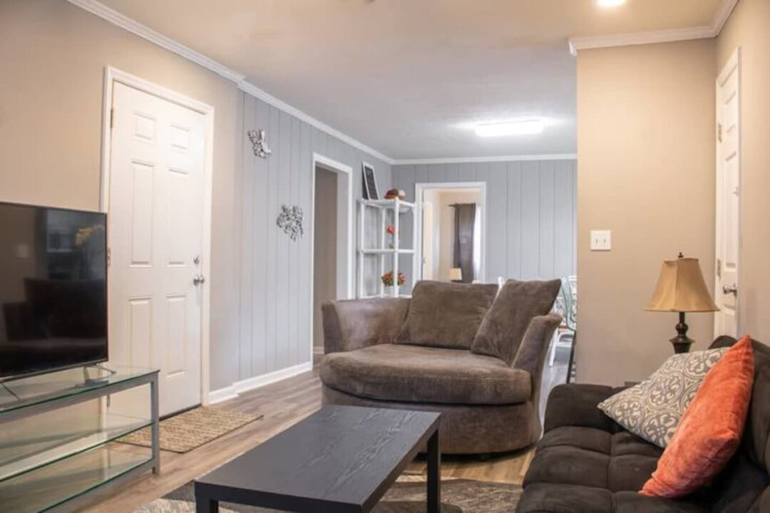 3938 Edgewood Cir in Columbus, GA - Building Photo