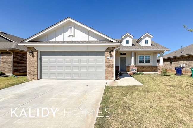 12933 NW 3rd Terrace in Yukon, OK - Building Photo - Building Photo