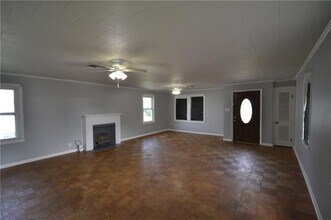 118 Easy St in Des Allemands, LA - Building Photo - Building Photo