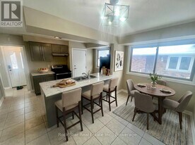 269 Montmorency Dr in Hamilton, ON - Building Photo