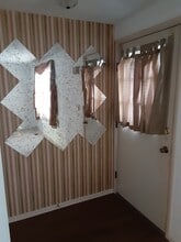 8258 Larkspur Dr in Baldwinsville, NY - Foto de edificio - Building Photo