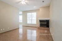 9330 Jaybird Cir E in Jacksonville, FL - Foto de edificio - Building Photo