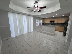 15251 SW 31st St in Miami, FL - Building Photo - Building Photo