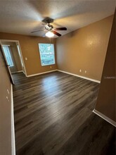 5761 Gatlin Ave in Orlando, FL - Building Photo - Building Photo