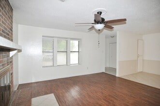 108 Navajo Dr in Keller, TX - Building Photo - Building Photo