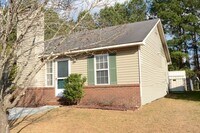 132 Brenda Dr photo'