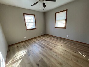220 S 14th St in Bowling Green, MO - Building Photo - Building Photo