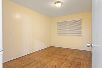 2800 Virginia Ave, Unit 2806 in Richmond, CA - Foto de edificio - Building Photo