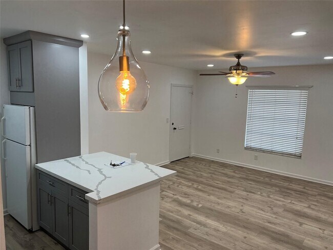 2260 NE 67th St, Unit 1732 in Fort Lauderdale, FL - Building Photo - Building Photo