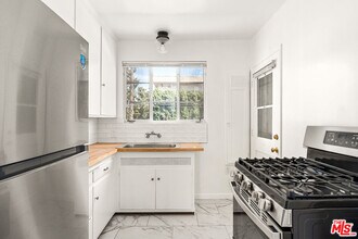 9214 Beverly Blvd in Beverly Hills, CA - Building Photo - Building Photo