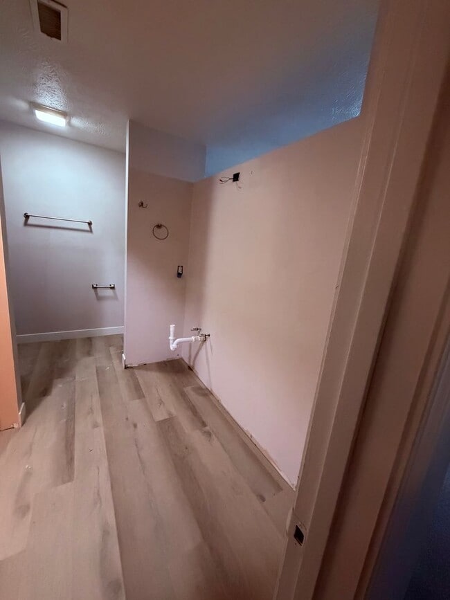 1078 Barcelona Dr in Greenwood, IN - Building Photo - Building Photo