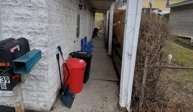 530 Naylor Rd in Johnstown, PA - Building Photo - Building Photo