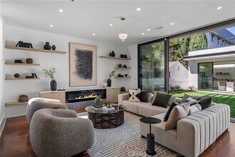 14519 Greenleaf St in Los Angeles, CA - Building Photo - Building Photo