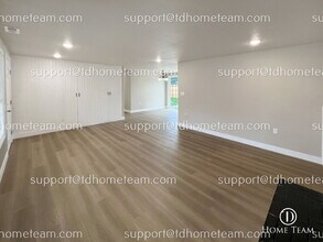 5215 N 31st St in Tacoma, WA - Building Photo - Building Photo