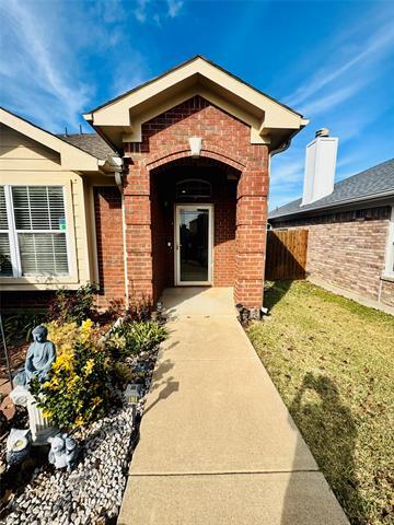 1104 Sunny Creek Ln in Euless, TX - Building Photo - Building Photo