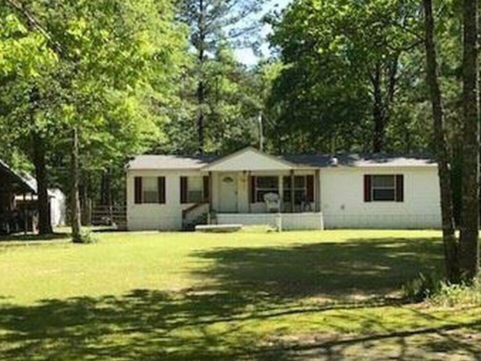 1301 Pine Haskell Dr in Benton, AR - Building Photo