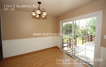 1344 E Alameda Rd in Pocatello, ID - Building Photo - Building Photo