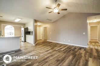 8213 Mountain Pass in Riverdale, GA - Building Photo - Building Photo