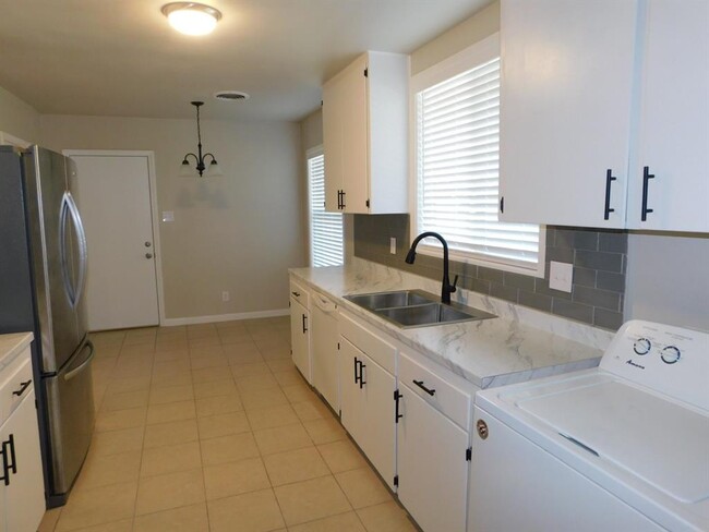property at 1303 Briarcliff Blvd