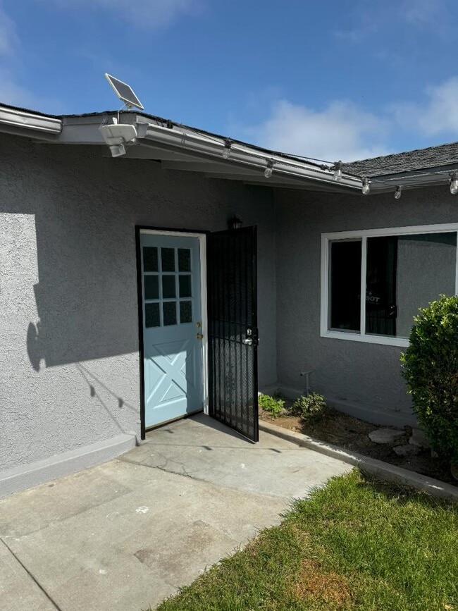 4739 W 172nd St in Lawndale, CA - Building Photo - Building Photo