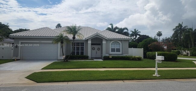 property at 6328 Hatteras Club Dr