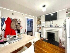 7 Champney Pl, Unit 4 in Boston, MA - Building Photo - Building Photo