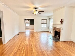 617 Gatewood Ave in High Point, NC - Building Photo - Building Photo