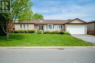 244 Waterloo Ave in Toronto, ON - Building Photo