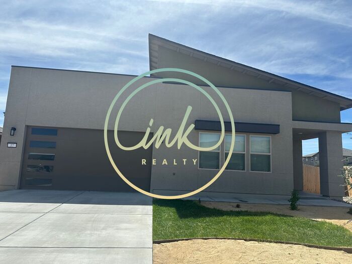 17 Zenith Ct in Minden, NV - Building Photo