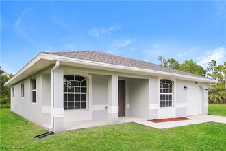 1877 Mettler Ave in Lehigh Acres, FL - Building Photo - Building Photo