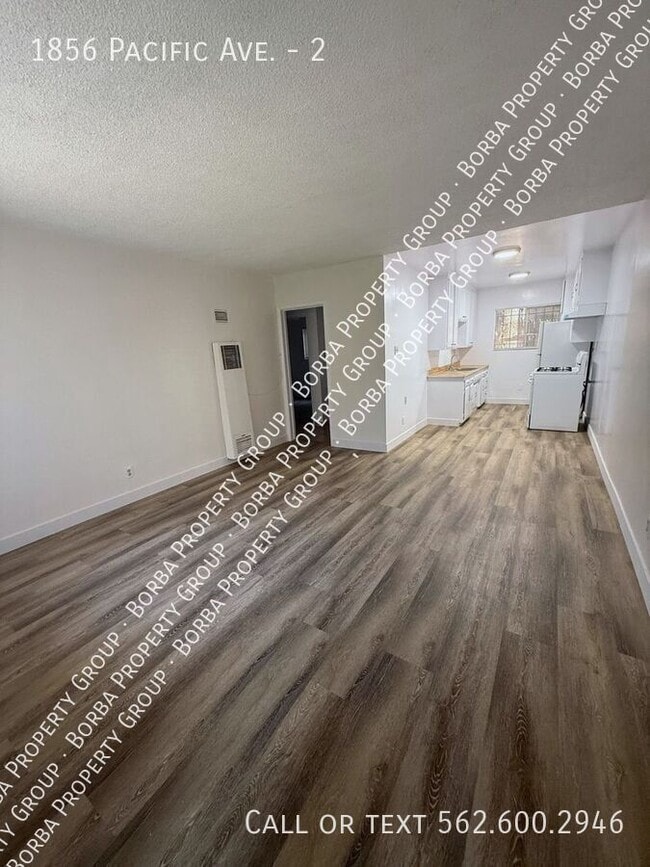 1856 Pacific Ave in Long Beach, CA - Building Photo - Building Photo