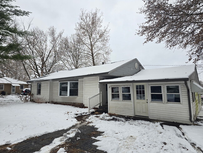 property at 4405 Silvis Rd