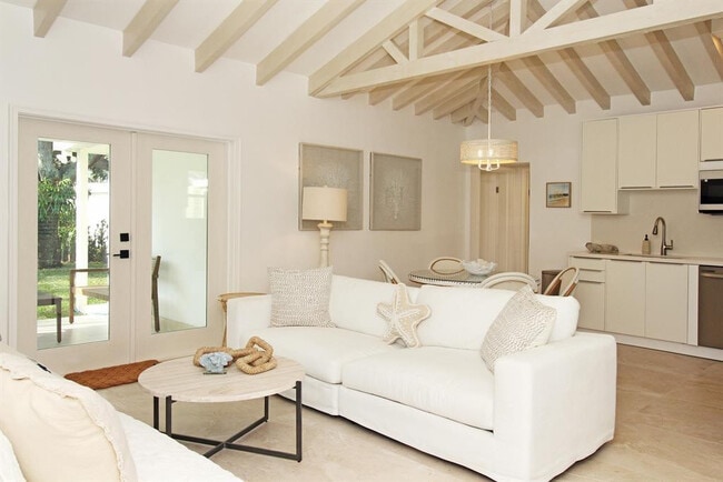 property at 221 Princeton Dr