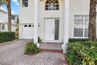 7323 Panache Way in Boca Raton, FL - Foto de edificio - Building Photo