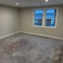 22 Hall St in Plymouth, MA - Building Photo - Building Photo