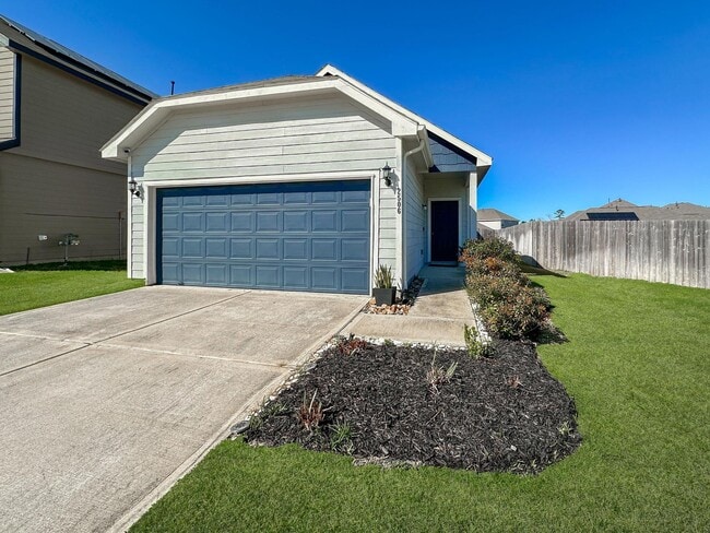 property at 2506 Moapa Dr