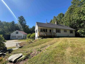 473 Hapgood Pond Rd in Peru, VT - Building Photo - Building Photo