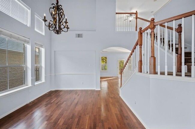 112 Double Eagle Dr in Austin, TX - Building Photo - Building Photo