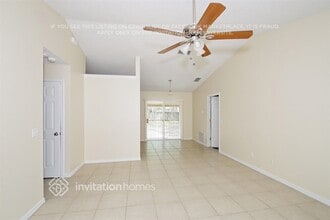 320 San Lanta Cir in Sanford, FL - Building Photo - Building Photo