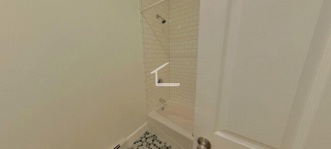 45 Pratt St in Boston, MA - Foto de edificio - Building Photo