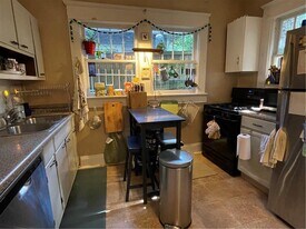 132 Huron St in Decatur, GA - Building Photo