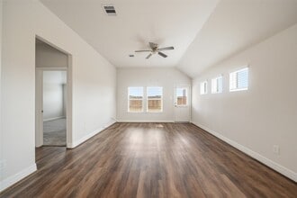 22642 Rosebush Hl Rd in Tomball, TX - Building Photo - Building Photo