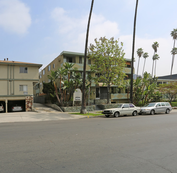 The Alexa Apartments in Los Angeles, CA - Building Photo