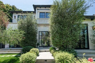 6360 Drexel Ave in Los Angeles, CA - Foto de edificio - Building Photo