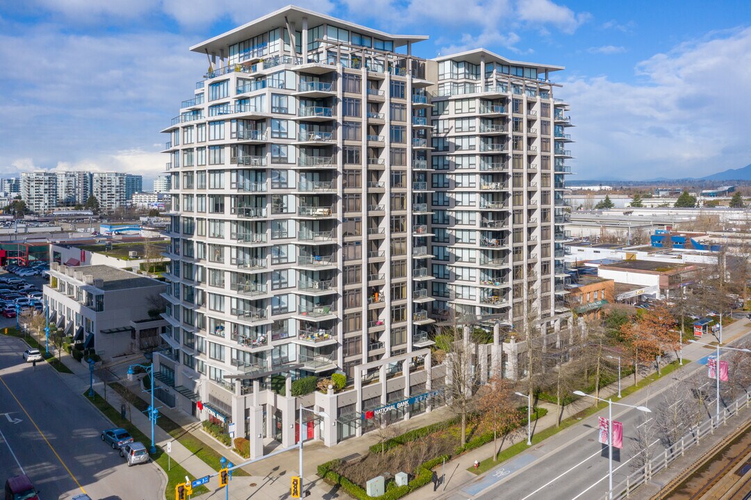 5811 No 3 Rd in Richmond, BC - Building Photo