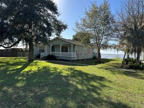 3225 Farm to Market Rd 563 in Anahuac, TX - Building Photo - Building Photo